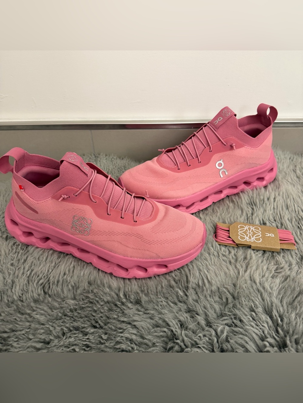 LOEWE x On Cloudtilt Wild Rose Sneakers – Men’s EU 43 / US 9.5